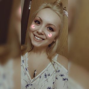 Meet your Posher, Alyssa